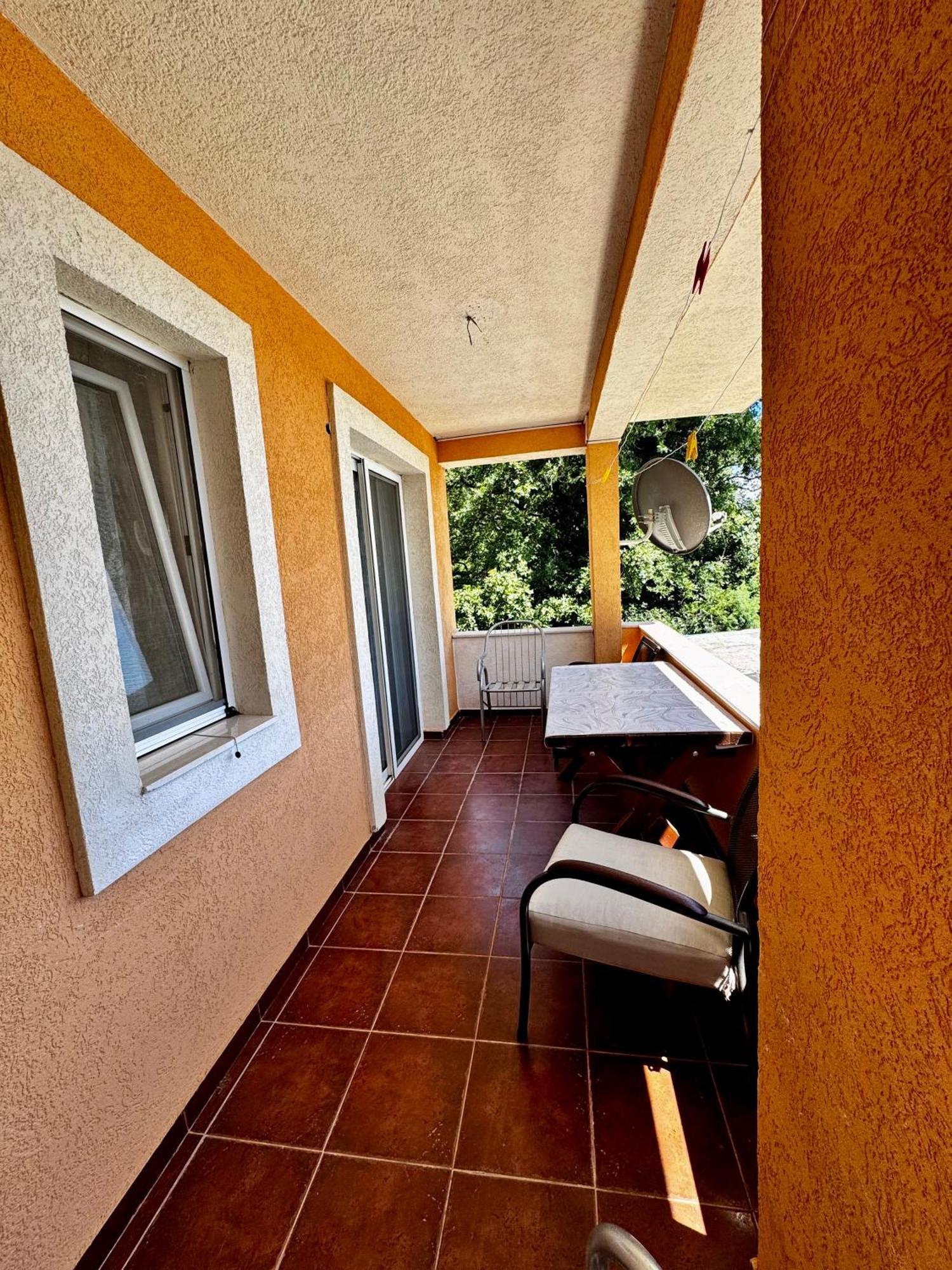 Apartments Tadic Petrovac na moru Exterior foto
